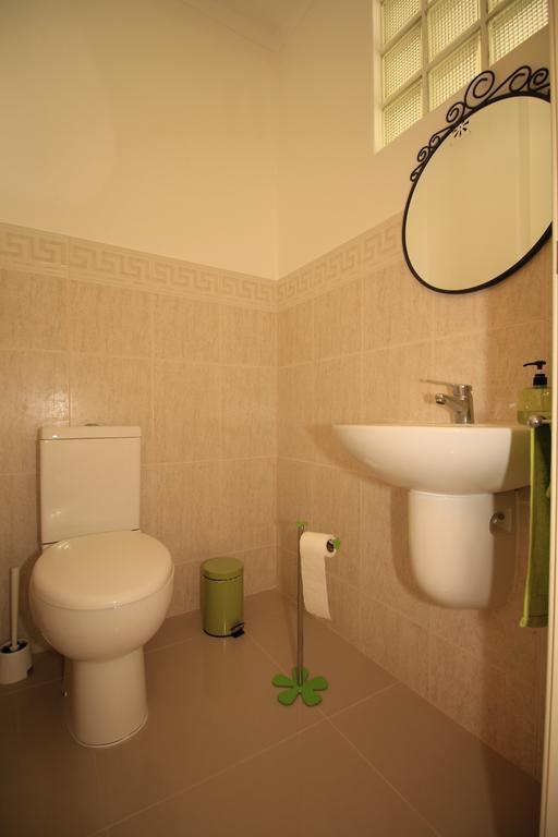 D Wan Guest House Peniche Exterior photo